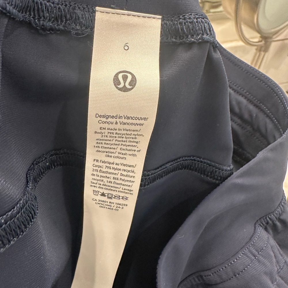 Lululemon Adapted State High-Rise Joggers in Navy - Women's Size 6 - Picture 9 of 10